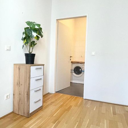 Cosy Residence At Famous Vienna Kutschkermarkt Екстер'єр фото
