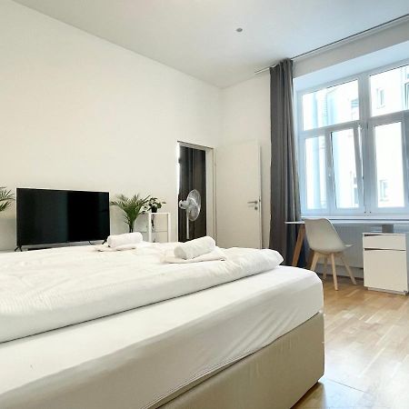 Cosy Residence At Famous Vienna Kutschkermarkt Екстер'єр фото