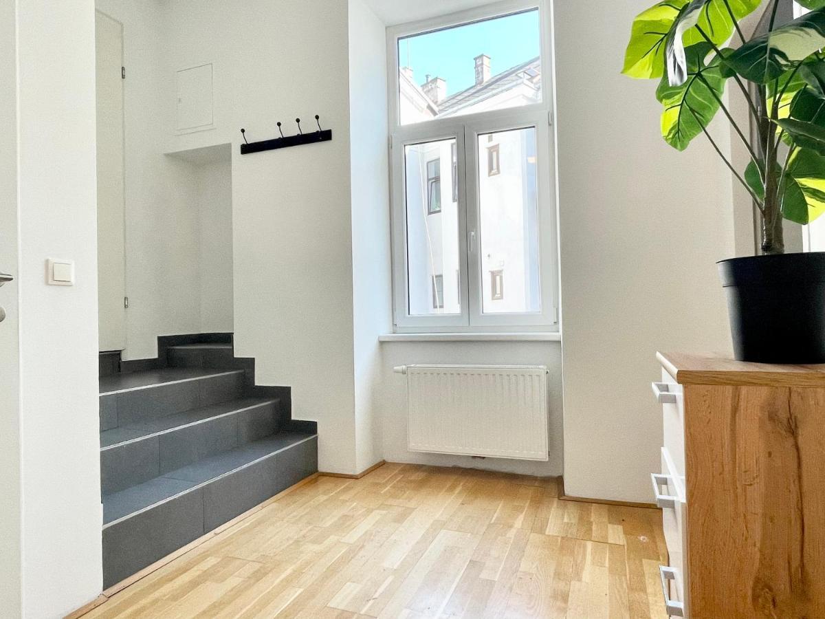 Cosy Residence At Famous Vienna Kutschkermarkt Екстер'єр фото